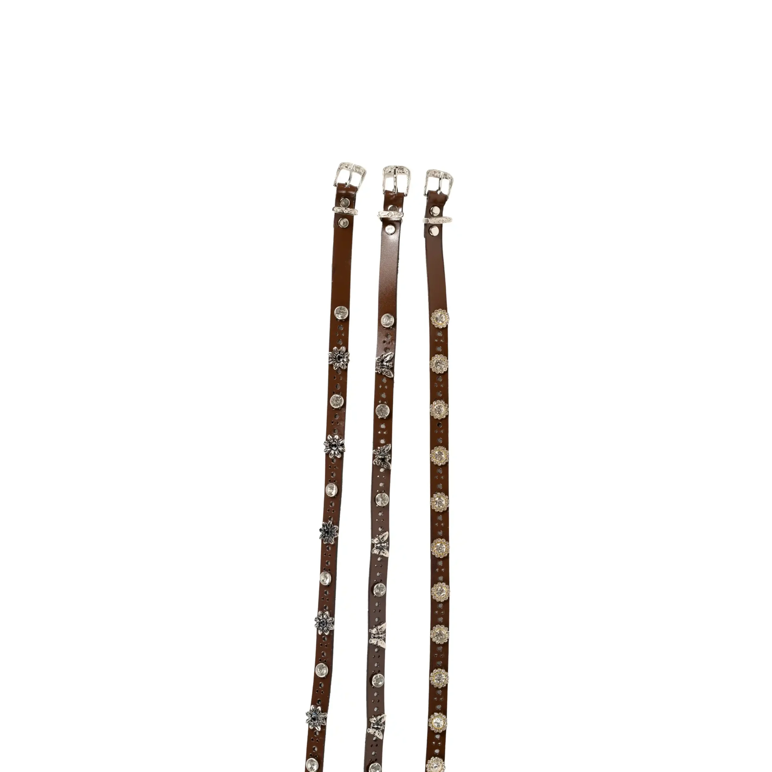 TOQUILLA DE HEBILLA CON FIGURAS